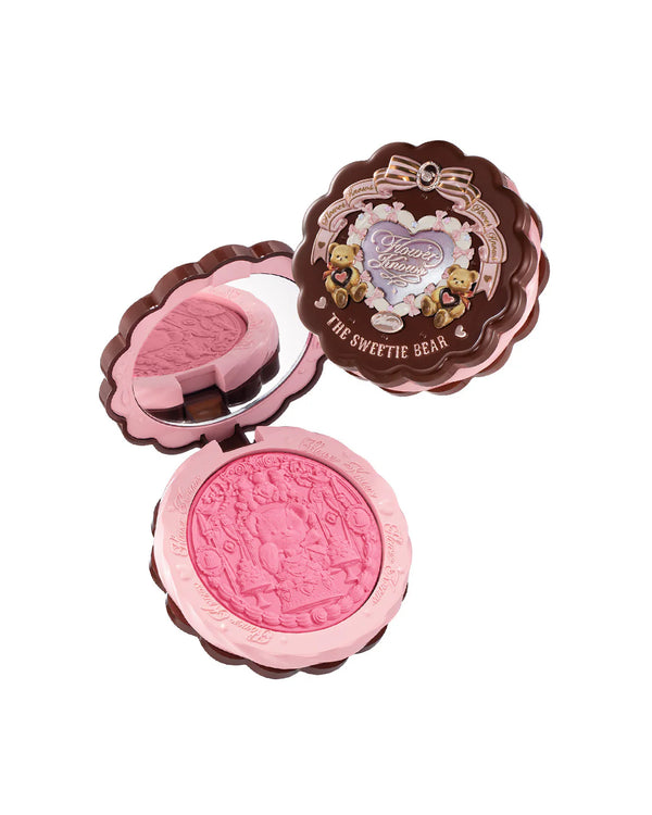 The Sweetie Bear Silk Satin Blush - Hedvábná saténová tvářenka s ultra jemnou texturou