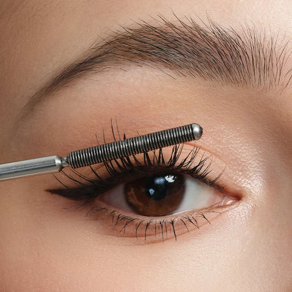 Judydoll - 3D Curling Iron Mascara - Voděodolná řasenka s kovovým kartáčkem
