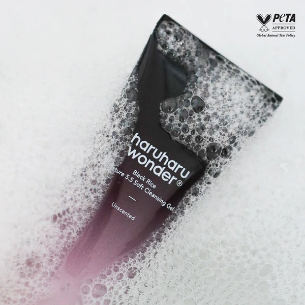 Black Rice Moisture 5.5 Soft Cleansing Gel - Jemný čisticí gel s černou rýží a ženšenem 100ml