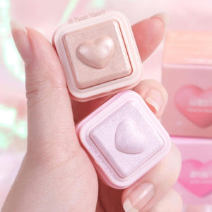 Milk Bling Heartlighter - Rozjasňovač na obličej