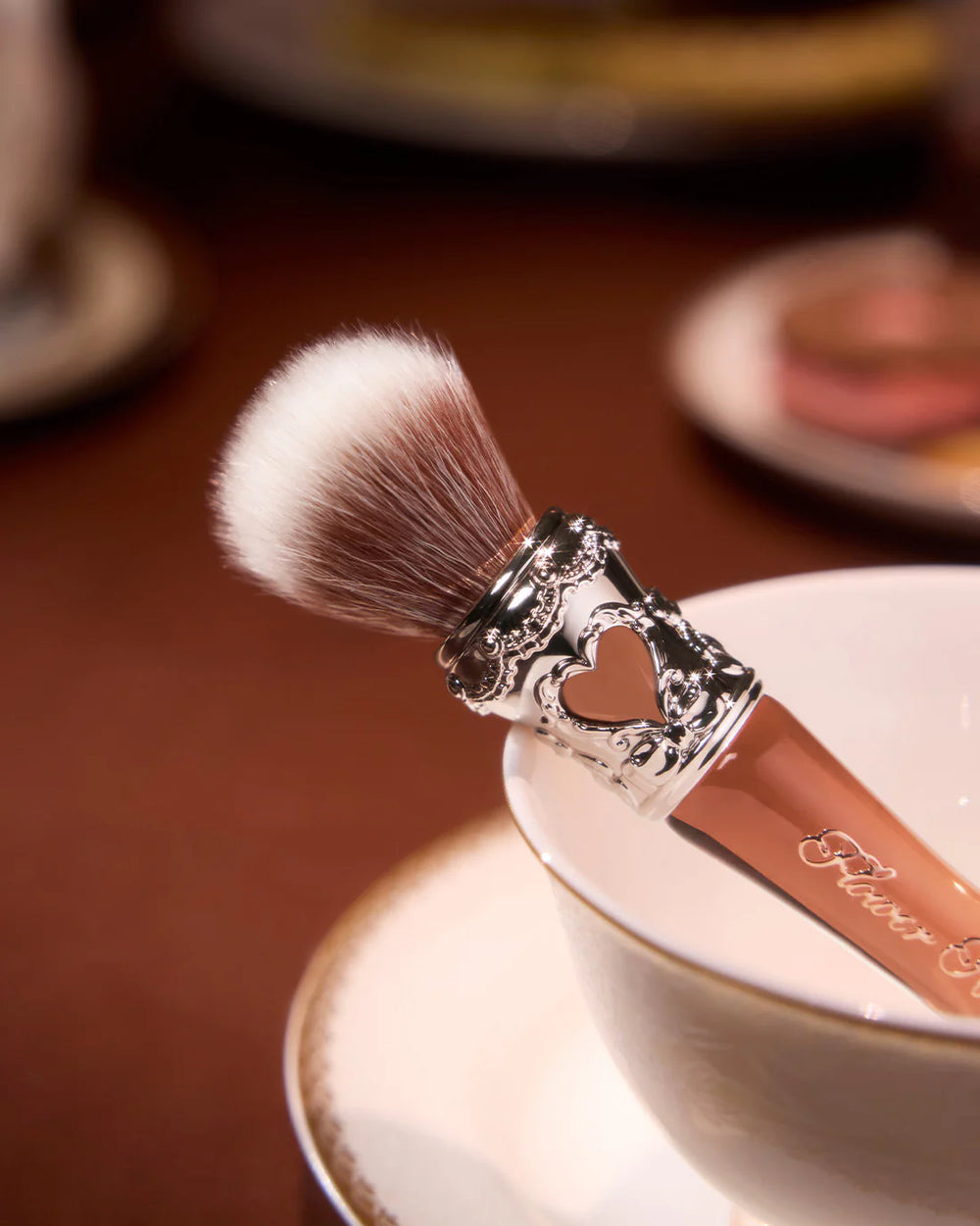 The Sweetie Bear Rounded Blush Brush - Štětec na tvářenku
