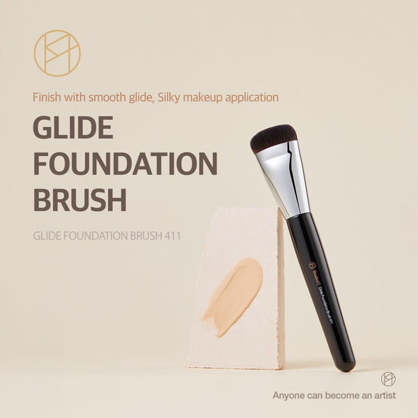 STUDIO17 - Glide Foundation Brush 411 - Štětec na make-up