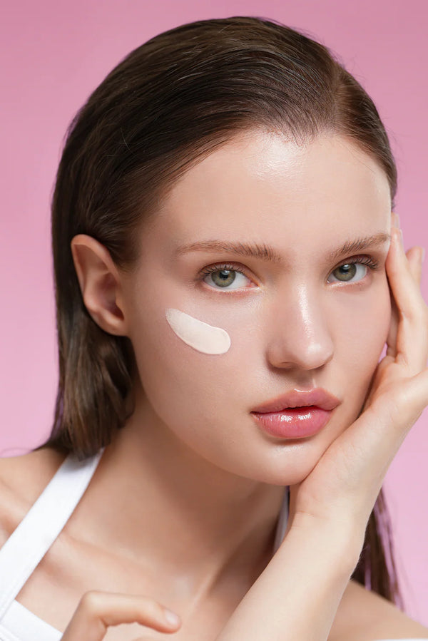 White Truffle Waterfull Tone-Up Sunscreen SPF 50+ PA++++ - Tónovací opalovací krém s bílým lanýžem 50ml