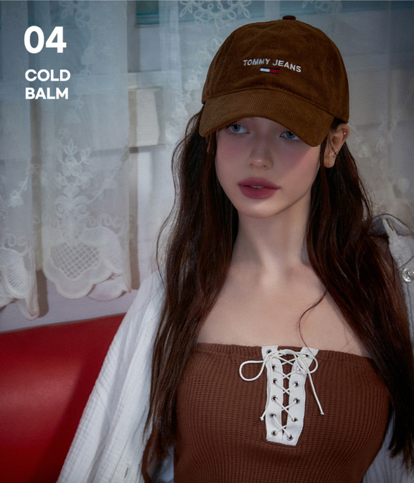 Floofy Matte Balm - Matný balzám na rty a tváře