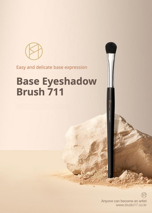 STUDIO17 - Base Eyeshadow Brush 711 - Štětec na základní oční stín