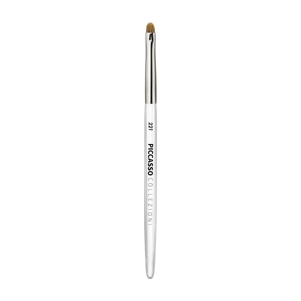 221 Eyeshadow brush