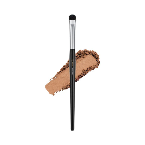STUDIO17 - Point Eye Smudge Brush 713 - Malý štětec na oční linku a stíny