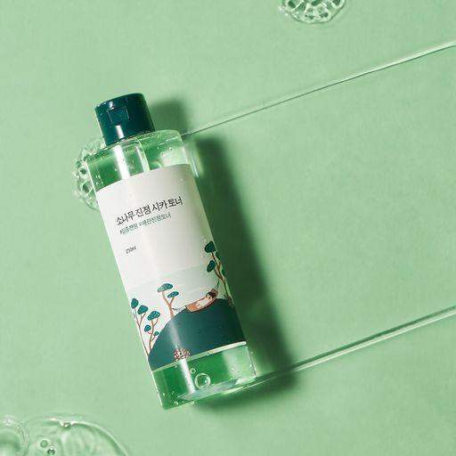 Round Lab - Pine Calming Cica Toner - Zklidňující toner pro problematickou pleť