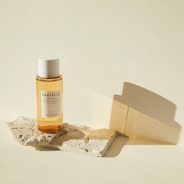 SKIN1004 - Madagascar Centella Toning Toner - Jemné exfoliační tonikum pro zklidnění, hydrataci a sjednocení pleti 210 ml
